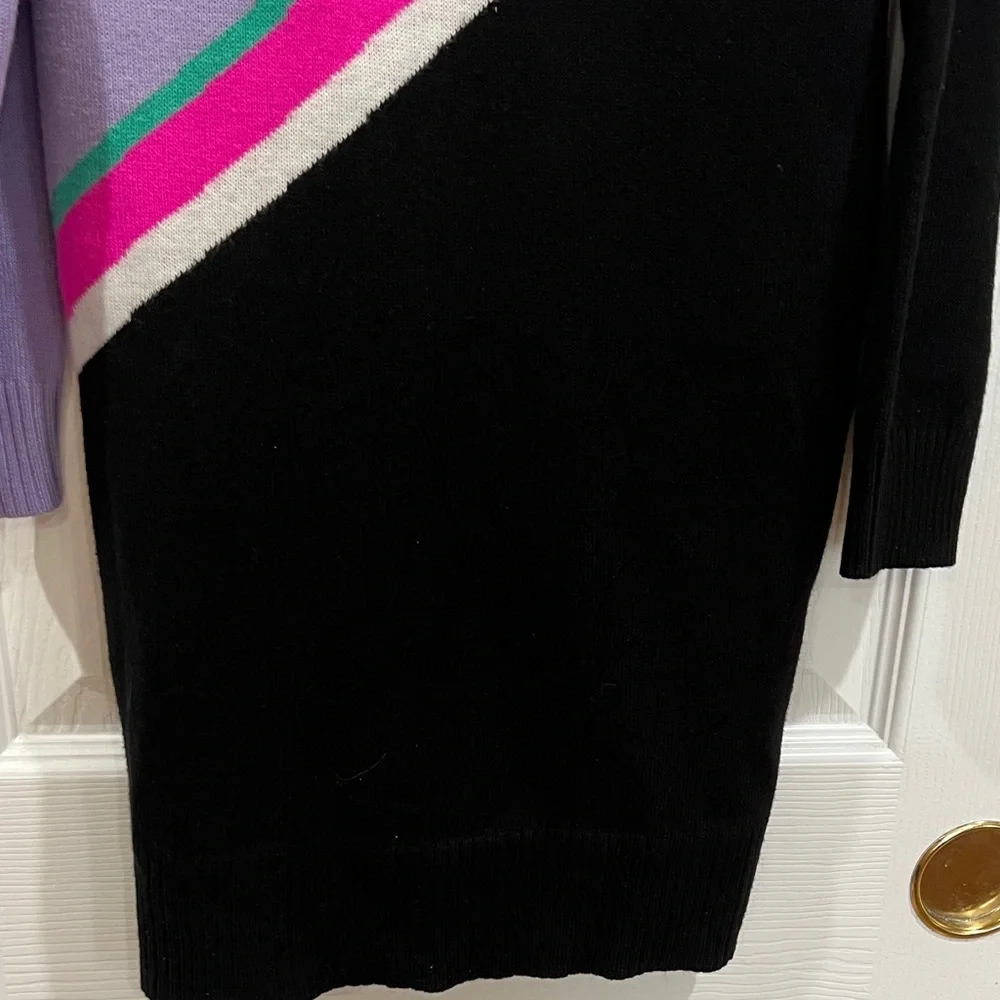 That Girl Lay Lay Color Graphic sweater Dress size small (6-8x)